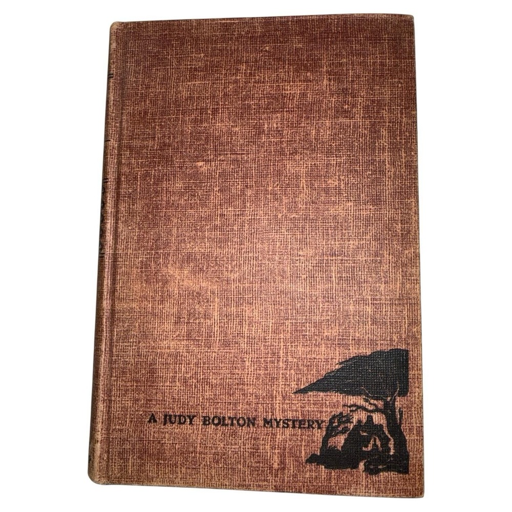 The Mark On the Mirror Margaret Sutton  Vintage 1942 Judy Bolton Mystery HB Book